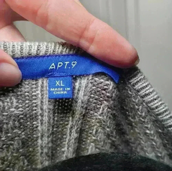 Apt 9. XL long sleeve sweater - Picture 4 of 5